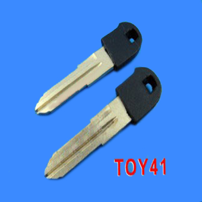 images of Toyota Smart Spare Key TOY41