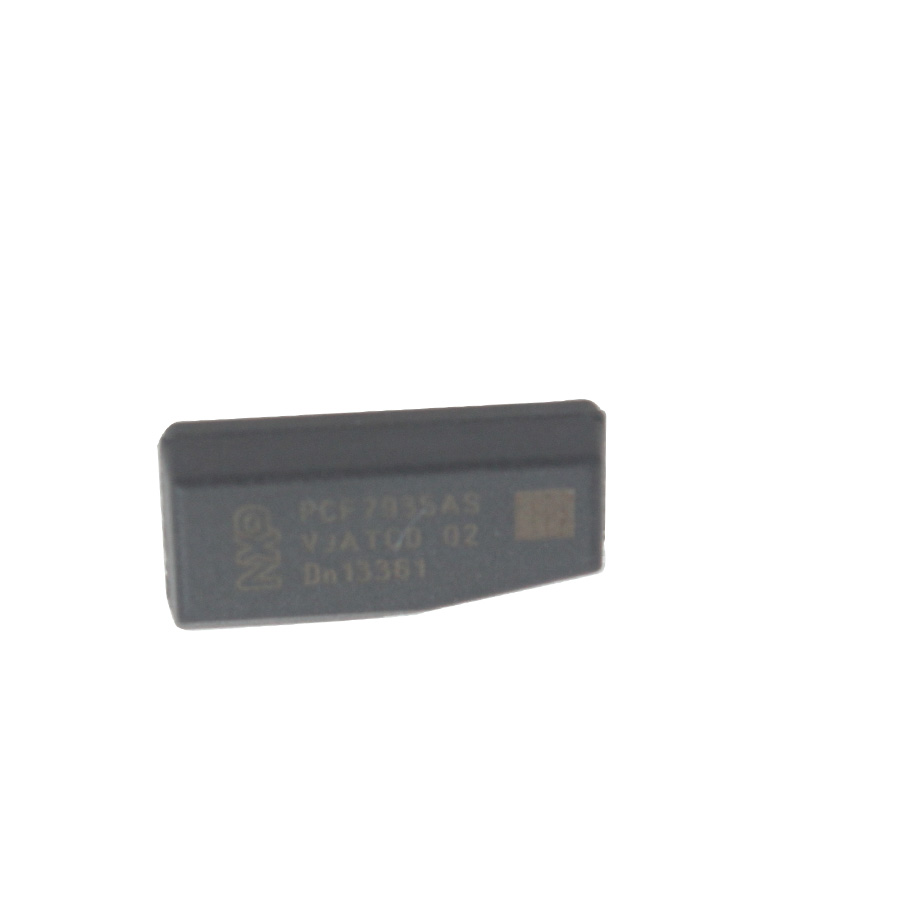 images of PCF7935 Chip Specially for AD900 5pcs/lot