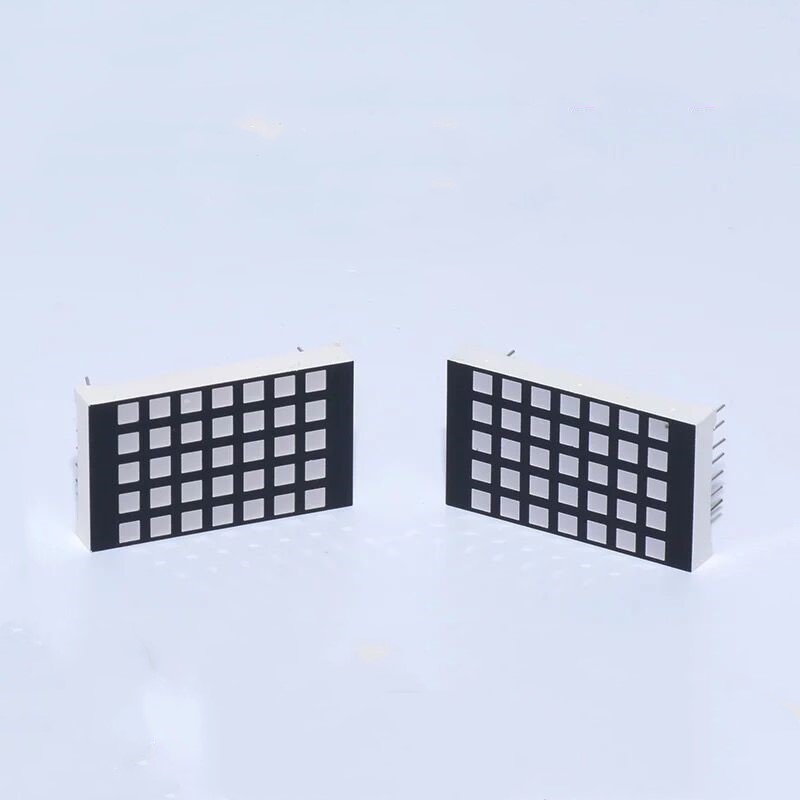 25.0*42.0mm 5x7 D1257 dot matrix led 3mm dot diameter